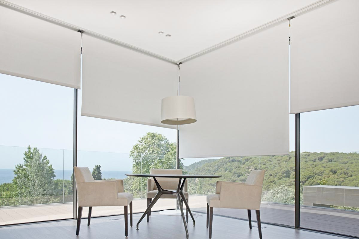 1709039048_carpinteria-iberre-cortinas-estore