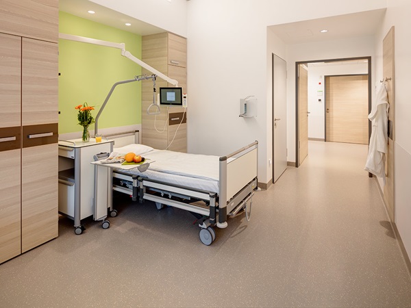 1709039058_nora_siph_hc_de_crailsheim_kliniku