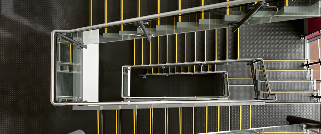 1709039059_nora_siph_pb_uk_london_hammersmith